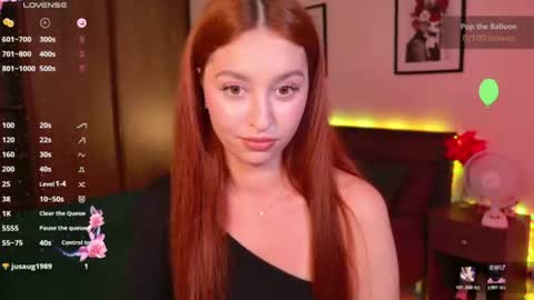 EllyPeach online show from June 17, 2026, 3:13 pm
