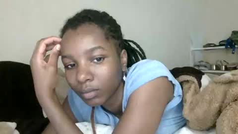 flo online show from November 11, 2025, 8:36 am