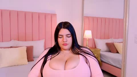 EmaGray online show from July 23, 2026, 12:03 pm