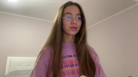 Alina online show from July 9, 2026, 6:56 pm