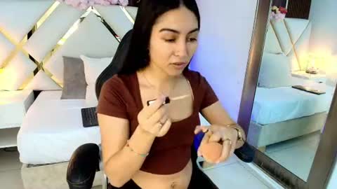 Emily  online show from August 4, 2026, 5:21 am