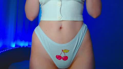 Emely online show from July 11, 2026, 6:16 am