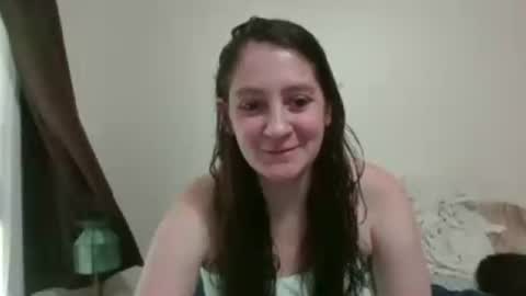emeraldamnsel online show from July 28, 2026, 6:20 pm