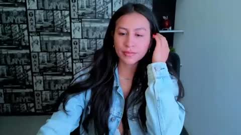 Emilia Gomez online show from July 4, 2026, 12:17 am