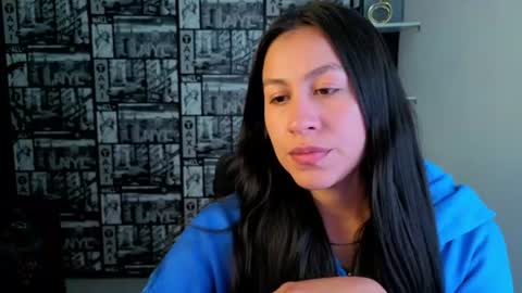 Emilia Gomez online show from July 6, 2026, 2:52 am