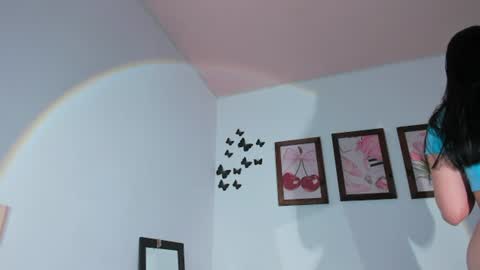 Snapshot of emiily_parkerr chatting on July 24, 2026, 11:47 pm Emily online show from July 24, 2026, 11:47 pm