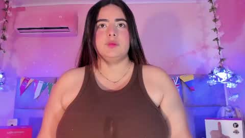 Emiily Grace online show from July 17, 2026, 11:39 am