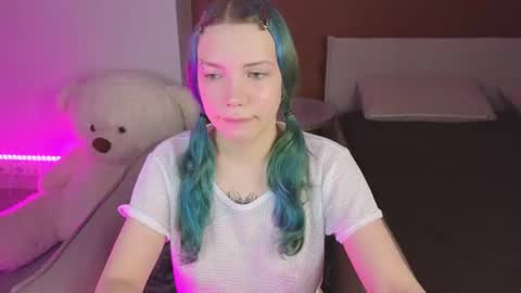 Emily online show from July 17, 2026, 1:23 am