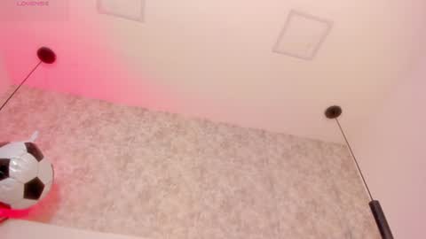 emily_luve online show from July 6, 2026, 3:03 pm