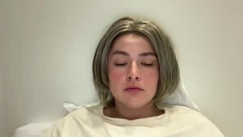 emily_morning_dew online show from June 10, 2026, 6:29 pm