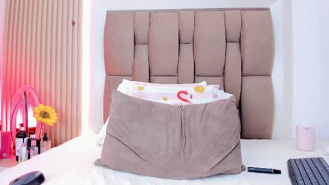emily_rivas_ online show from August 1, 2026, 3:50 am
