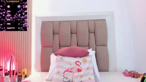 emily_rivas_ online show from August 4, 2026, 2:59 am