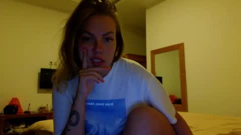 Emily Robbie online show from June 7, 2026, 1:37 pm