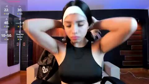 Emilyy lopez online show from August 4, 2026, 2:41 pm
