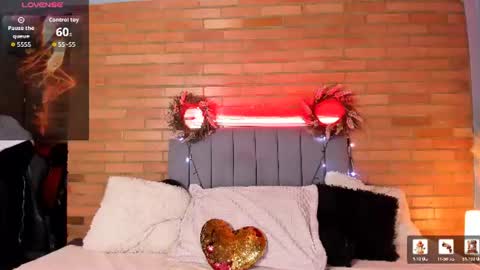 Hey Im EmmaHelp me reach 100 likes online show from July 6, 2026, 7:05 pm