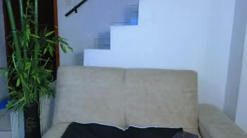 Emma Blue  modelo independiente online show from May 3, 2026, 4:29 am