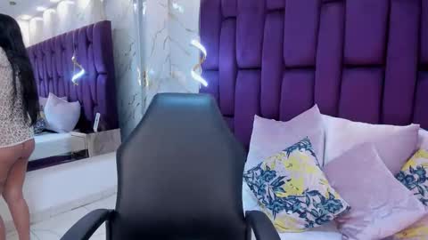 pau online show from April 26, 2026, 9:34 pm