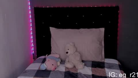 emma_grayys online show from July 30, 2026, 3:33 pm