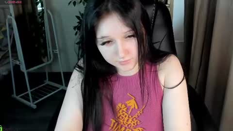 Snapshot of emmablissa chatting on June 11, 2026, 2:53 am emmablissa online show from June 11, 2026, 2:53 am