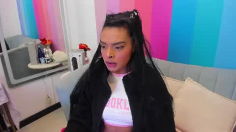 emmaebony_ online show from July 25, 2026, 10:24 am