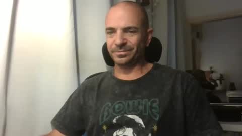 Ariel online show from May 24, 2026, 3:44 am