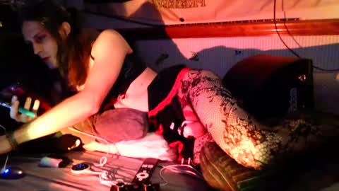 emmapaige_429 online show from July 16, 2026, 12:49 am