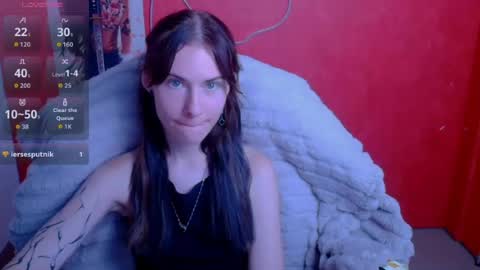 Emmi online show from June 25, 2026, 11:15 am