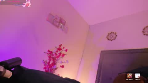 Emiily online show from July 22, 2026, 2:31 pm