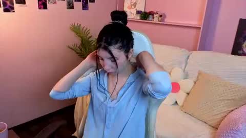 emmy_dreamy_ online show from July 4, 2026, 1:34 am