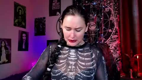 Snapshot of emmybrightj_ chatting on May 22, 2026, 2:51 am Emmy Bright 50 online show from May 22, 2026, 2:51 am