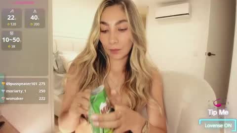 emyconneer online show from July 14, 2026, 2:05 am