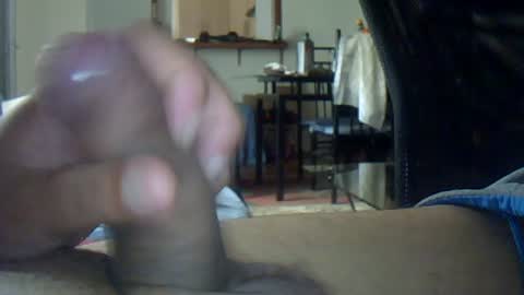 encormoi online show from July 15, 2026, 7:35 am