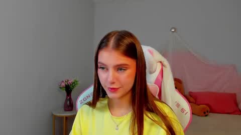EricaFoxes online show from July 31, 2026, 5:40 am