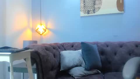 Eross online show from July 18, 2026, 1:48 pm