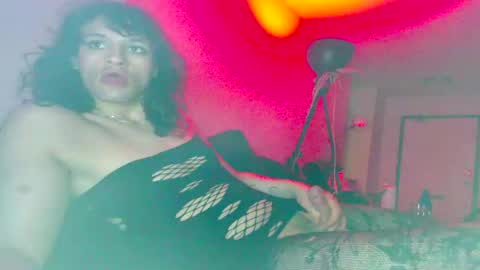 Snapshot of erotica_angel chatting on May 22, 2026, 9:15 am Nikki Erotica online show from May 22, 2026, 9:15 am