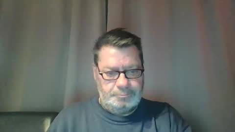 Erwins room welcome sound on online show from January 6, 2025, 12:27 am