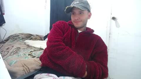 Esteban online show from October 17, 2025, 4:53 pm