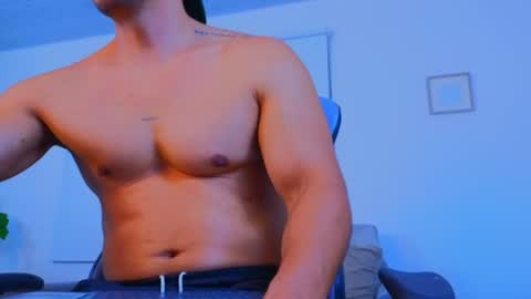 Snapshot of esteban_de_louise chatting on June 27, 2026, 2:55 pm ESTEBAN online show from June 27, 2026, 2:55 pm