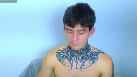 Esteban independent model online show from July 24, 2026, 6:33 am