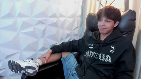 Ethan online show from July 18, 2026, 12:09 pm