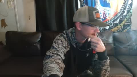 Ethan Steele online show from January 3, 2025, 1:27 am