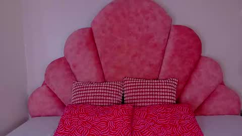 EVA DAEMON  online show from August 7, 2026, 11:56 am