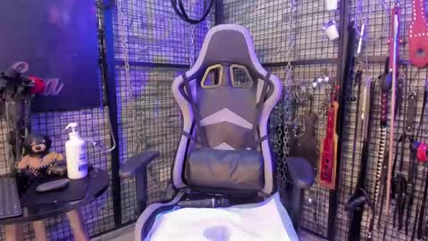Snapshot of evaa_bdsm chatting on April 21, 2026, 2:51 am EVA INDEPENDENT MODEL online show from April 21, 2026, 2:51 am