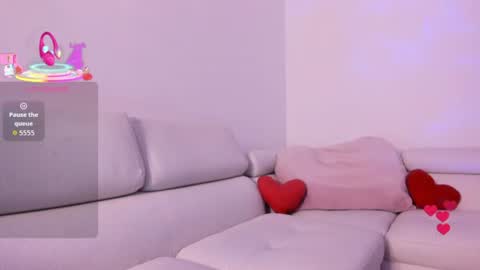 Eva Gomez online show from July 25, 2026, 7:06 am