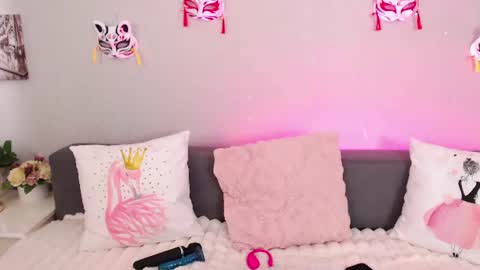 Adelina online show from June 30, 2026, 3:51 am