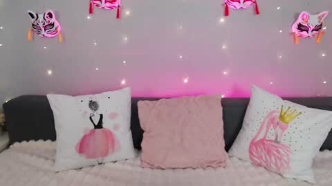 Adelina online show from July 20, 2026, 3:54 am
