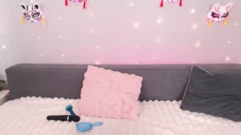 Adelina online show from July 31, 2026, 4:34 am