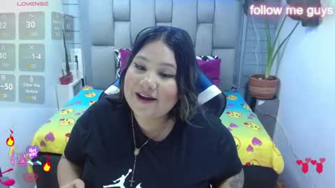 evelin zaens online show from July 17, 2026, 5:36 am