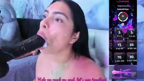 Evelinn belen online show from July 16, 2026, 1:50 pm
