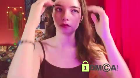 evi_brook online show from July 28, 2026, 12:34 pm
